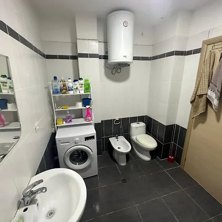 Apartment Apartment *